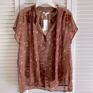 NWT button down floral blouse